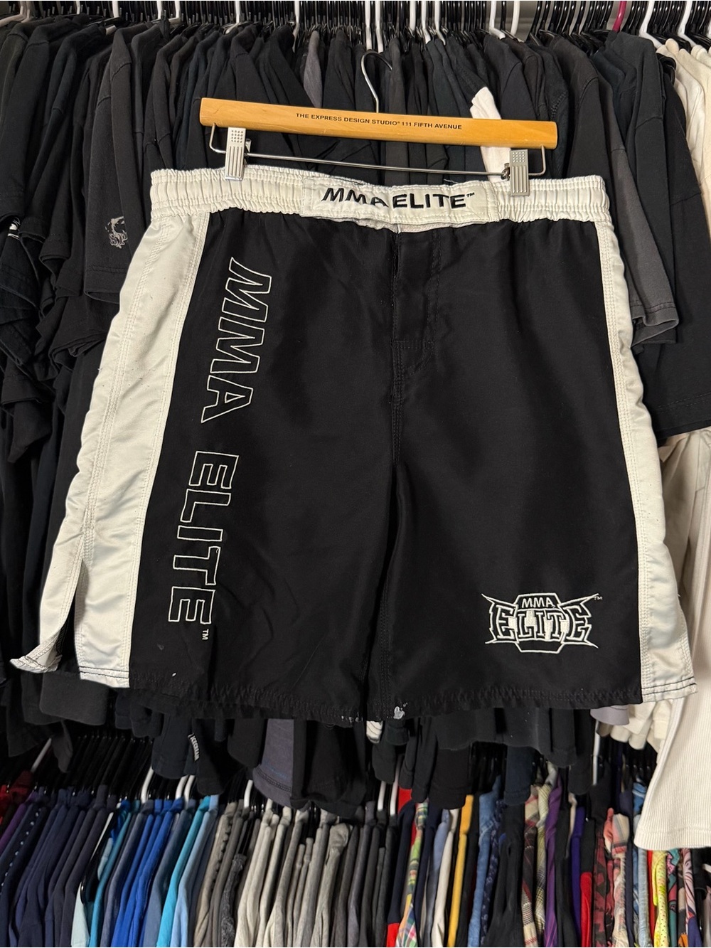 MMA Elite Shorts Men’s Medium Black White Swim Trunks Board Shorts Martial Arts